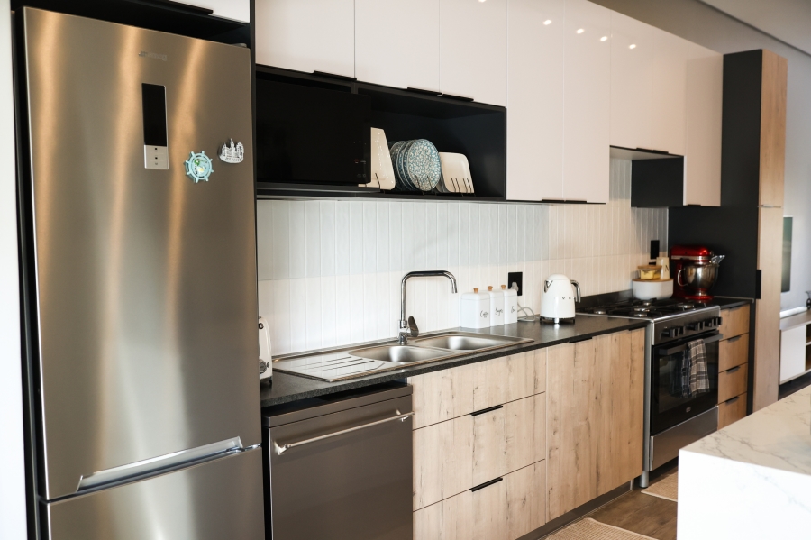 To Let 2 Bedroom Property for Rent in Newinbosch Western Cape
